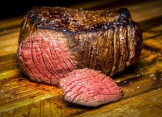 Carne y vino, los clásicos argentinos protagonistas del Centenario