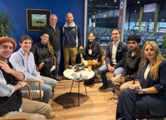 Jóvenes argentinos al Beef International de Canadá